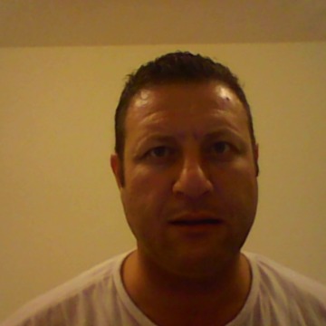 Le maghrebin, 50, Dubai, United Arab Emirates