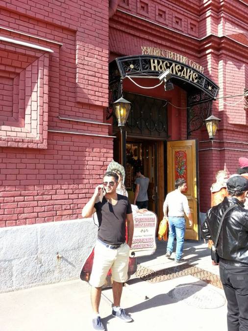 Oktay, 44, Istanbul, Turkey