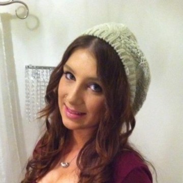 Hawacaree4u, 47, Providence, United States