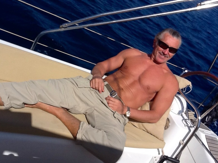 Ali Erden, 58, Izmir, Turkey