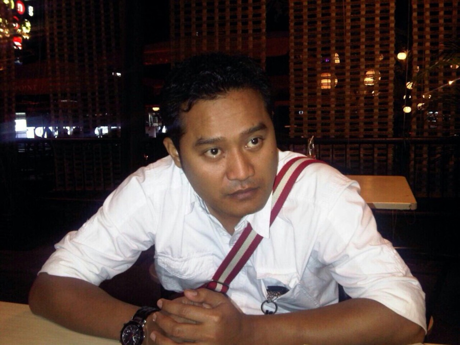 Andy, 47, Bandung, Indonesia