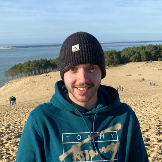 Yoann, 27, Clermont-ferrand, France