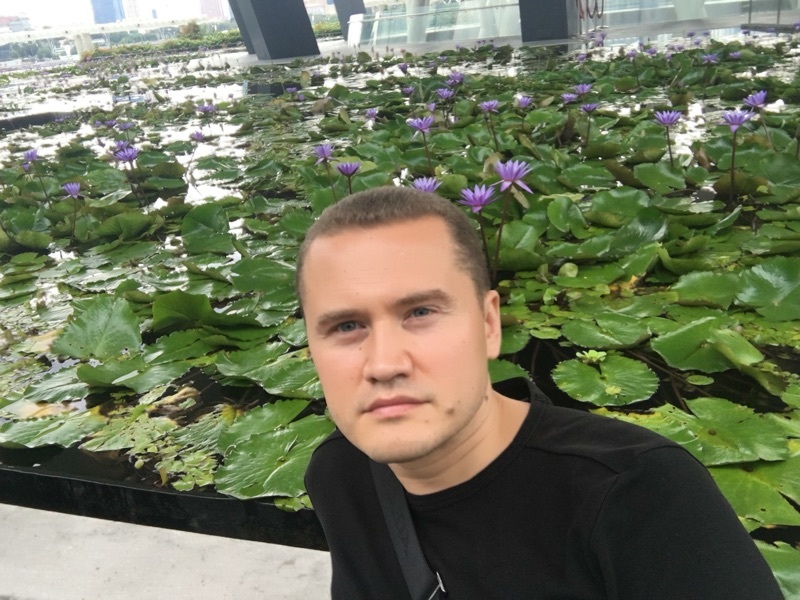 DMITRII, 43, Macau, Macau