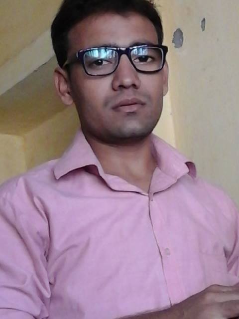 Murli, 34, Patna, India