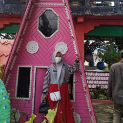 Devrisa Noviarni, 26, Dumai, Indonesia