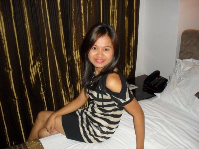 Mel Dieze, 36, Manila, Philippines