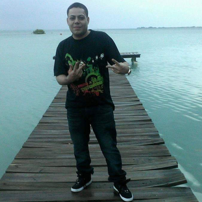 Eduardo, 42, Bayamon, Puerto Rico