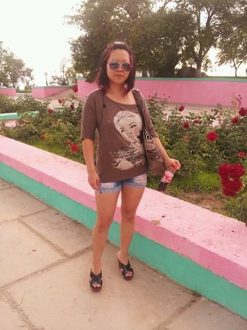 Elena, 37, Seoul, South Korea