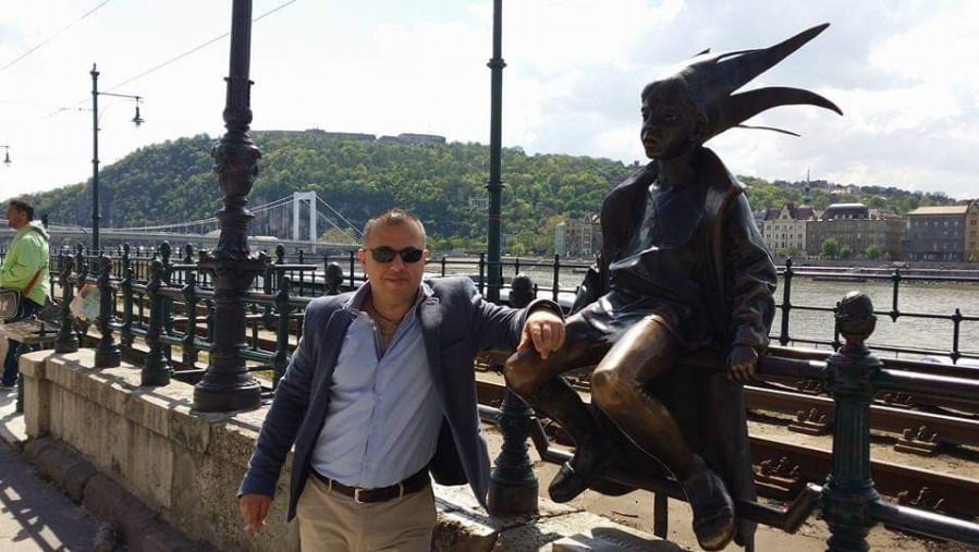 Issa, 47, Basrah, Iraq