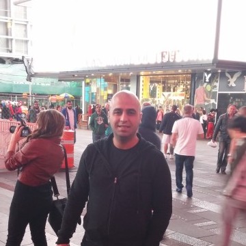 Moutasem, 47, Ar Ruwaidah, Saudi Arabia