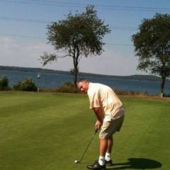 Clifton Nixon, 65, Chicago Ridge, United States