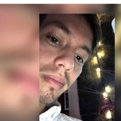 Charles Fuentes, 32, Guayaquil, Ecuador