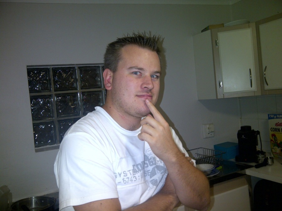 Lourens, 39, Pretoria, South Africa