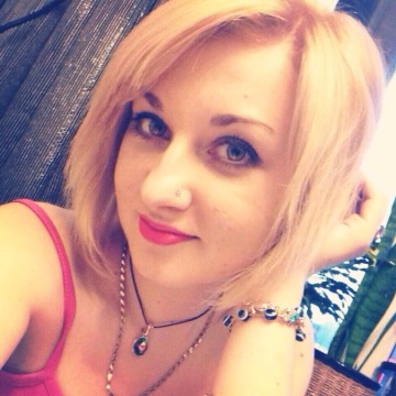 Дина, 34, Saint Petersburg, Russian Federation