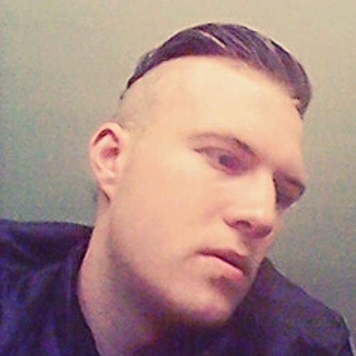 Devon, 31, Abu Dhabi, United Arab Emirates