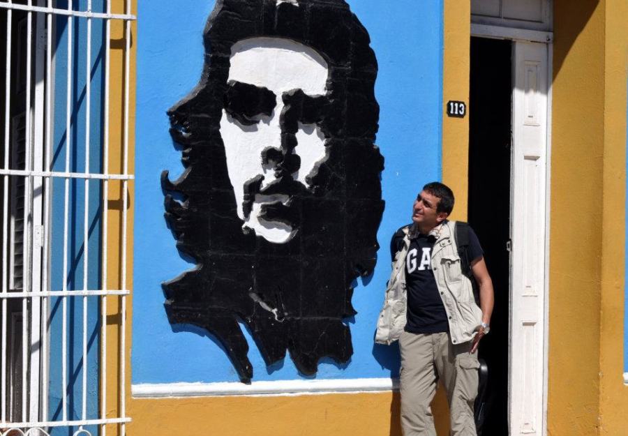 Sinan, 46, Istanbul, Turkey