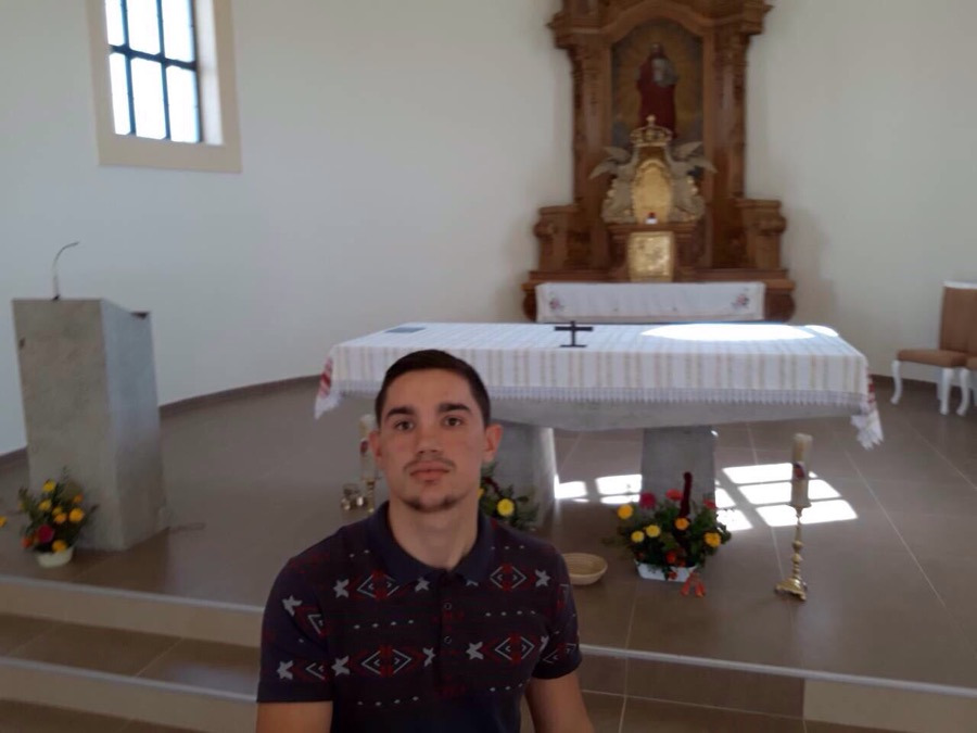 Mrlorii, 25, Tirana, Albania