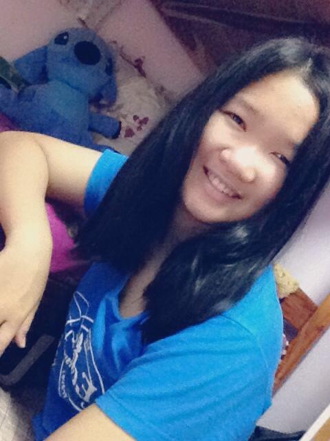 Faii Khemupsorn, 29, Sawang Daen Din, Thailand