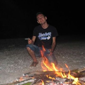 Rizy, 33, Fier, Albania