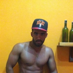 DANIEL SARABASA , 35, La Habana, Cuba