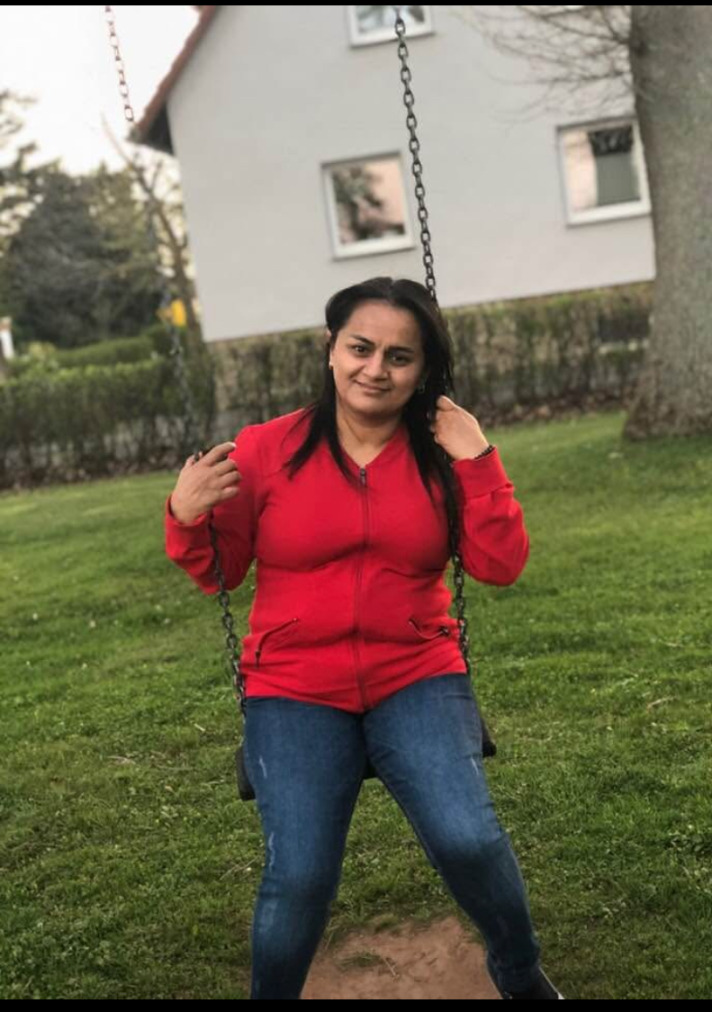 Aida, 49, Baku, Azerbaijan