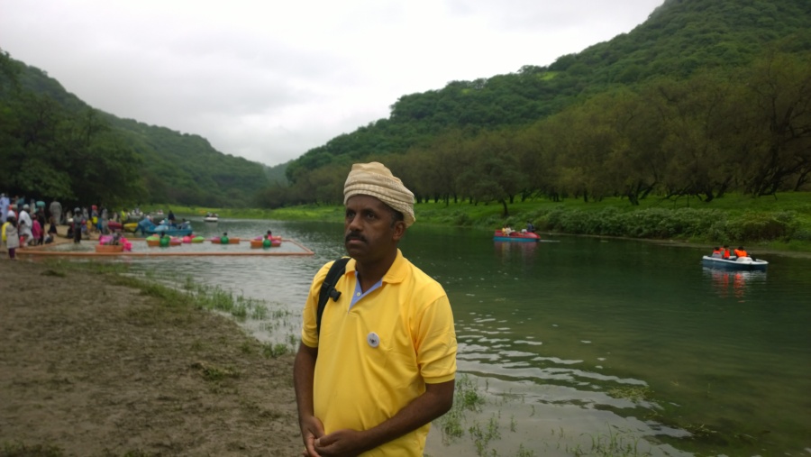 ‫الليل الهادر‬‎, 52, Ibra, Oman