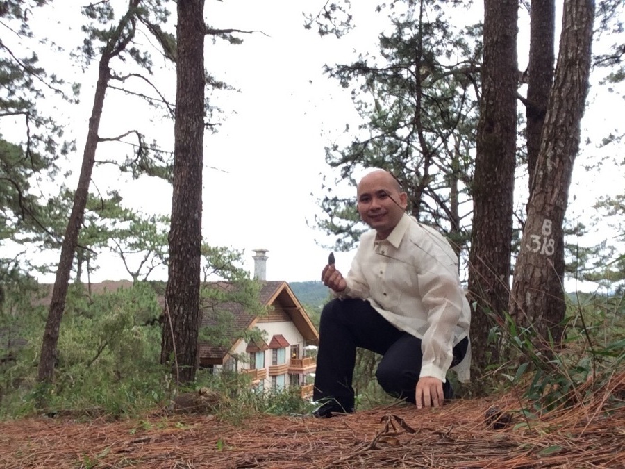 Rex Llorente, 44, Taytay, Philippines