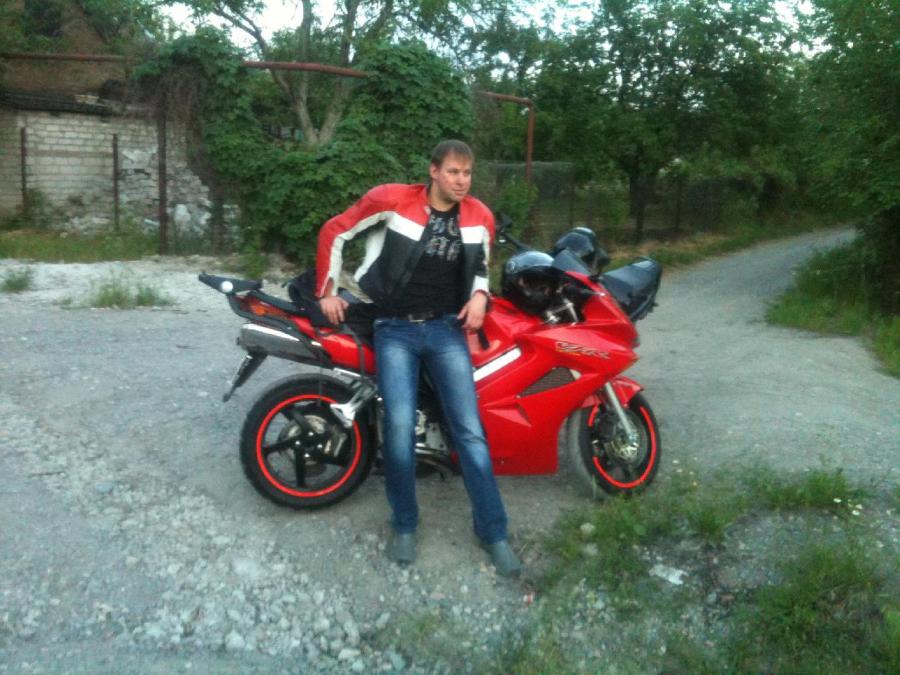 Алексей, 40, Zaporizhzhya, Ukraine