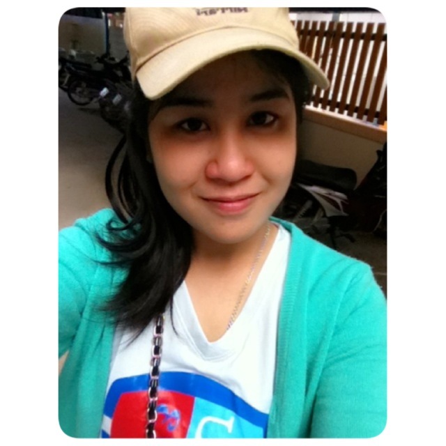 Hong, 29, Tha Chana, Thailand