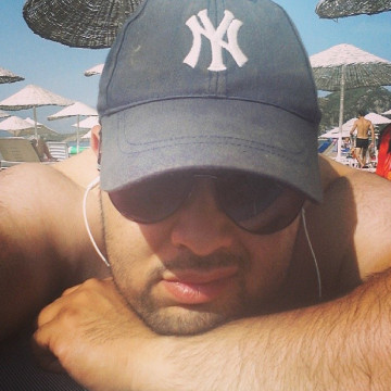 Anvar Yuldashev, 38, Tashkent, Uzbekistan