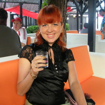 Olesia Tarasenko, 43, Kiev, Ukraine