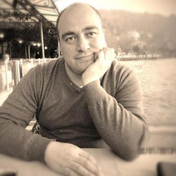 güray, 51, Istanbul, Turkey