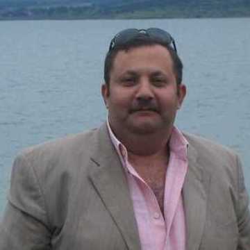 aley, 47, Cairo, Egypt