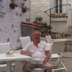 Erol, 60, Istanbul, Turkey