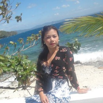 zola, 37, Dasmarinas, Philippines