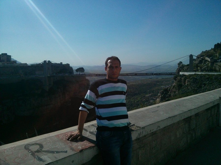 Leanne Paul, 40, Constantine, Algeria