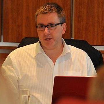 Mike Schmidtz, 60, Berlin, United States