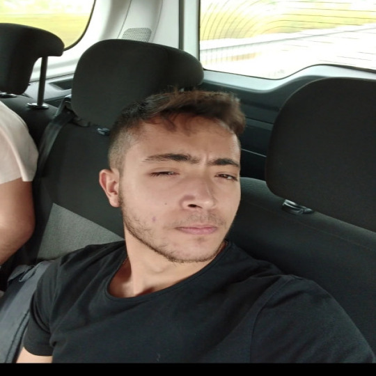 Yavuz, 27, Izmir, Turkey