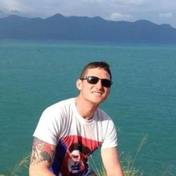 anthony, 37, Calgary, Canada