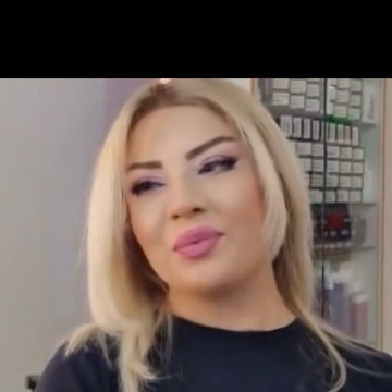 Gunel guide, 33, Baku, Azerbaijan