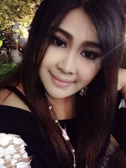 Montakarn, 36, Bangkok, Thailand