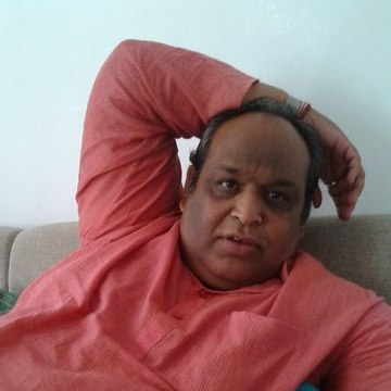 vievek, 62, Udaipur, India