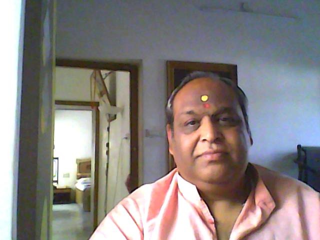 vievek, 62, Udaipur, India