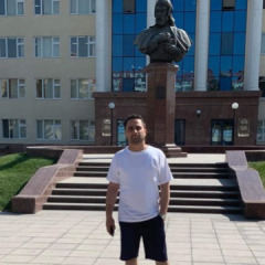 Walizada, 35, Kabul, Afghanistan