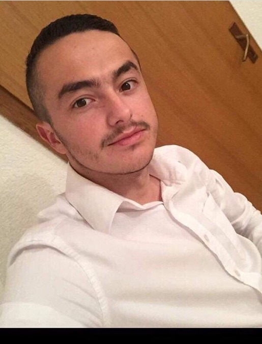 Donart Donart, 30, Tirana, Albania