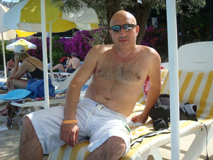 Erhan, 55, Istanbul, Turkey