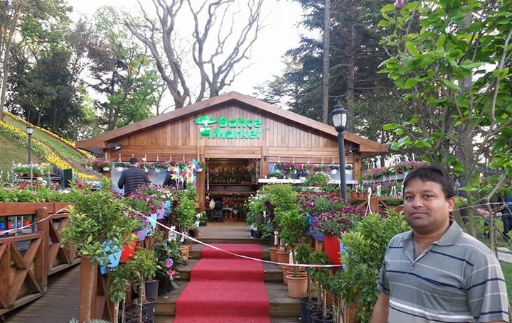 Imran, 44, Lahore, Pakistan