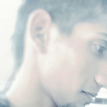 Shane Saunders, 38, Dubai, United Arab Emirates