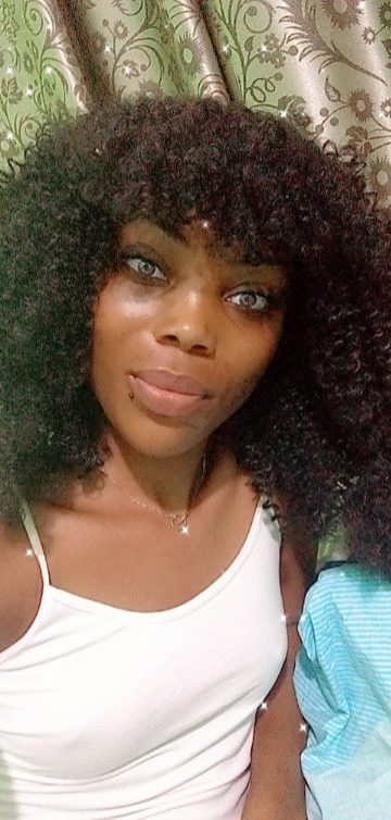 Lauriane Fotso, 27, Olamze, Cameroon