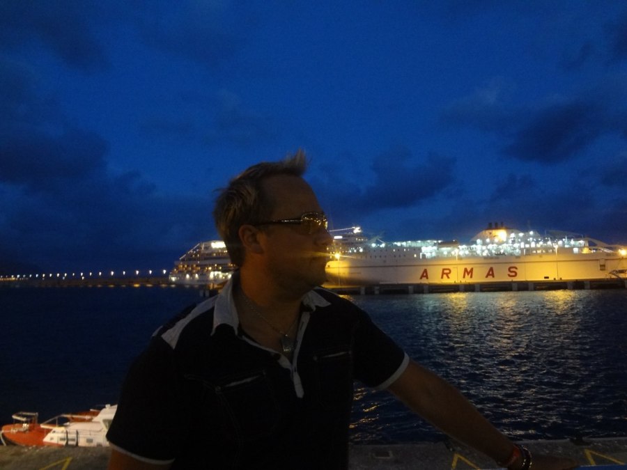 Velimir Zalyotnev, 46, Minsk, Belarus